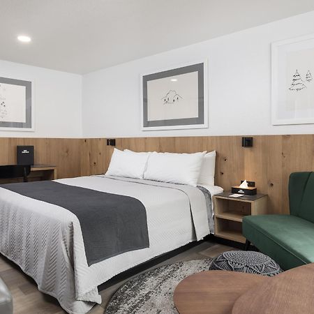 Hotel Lumberjack Sonora Bagian luar foto