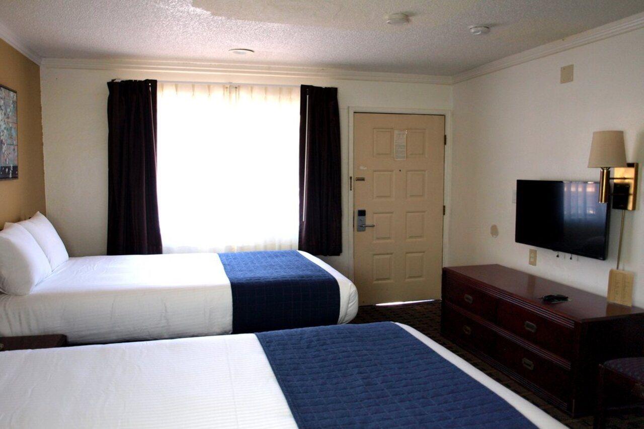 Hotel Lumberjack Sonora Bagian luar foto