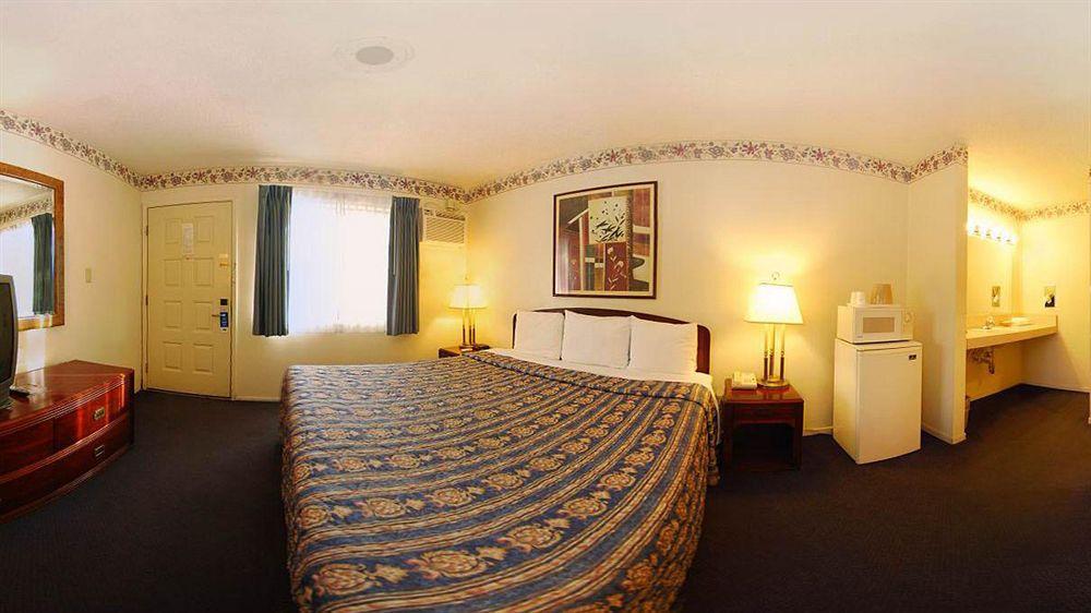 Hotel Lumberjack Sonora Bagian luar foto